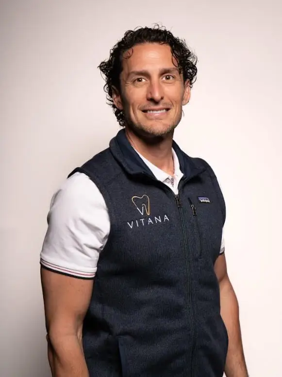 Dr. Rene Landa